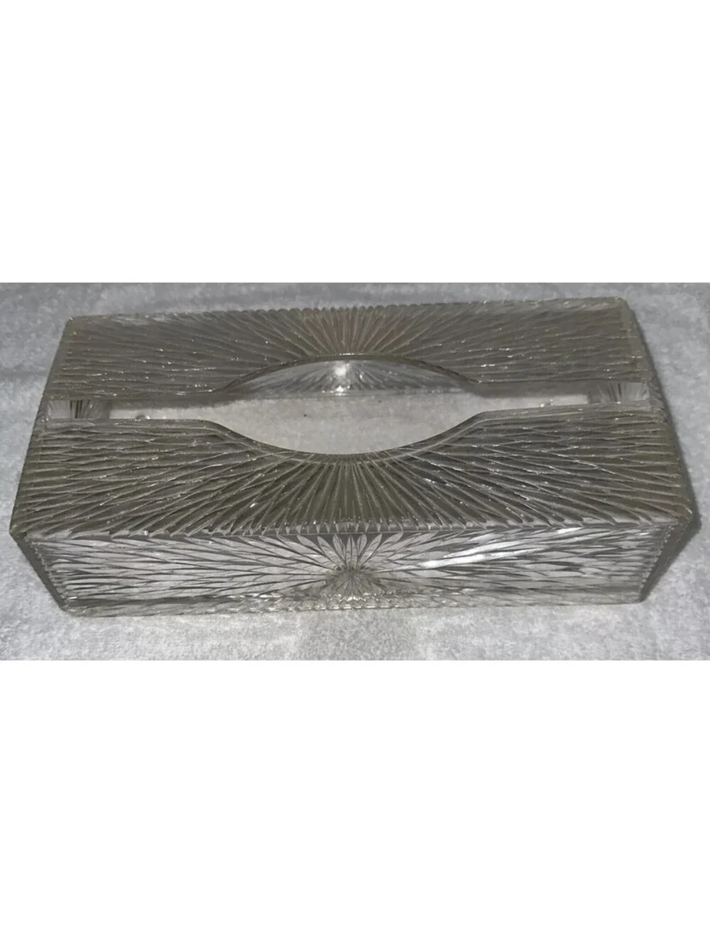 Vintage CELEBRITY Clear Acrylic Plastic Tissue Box Cover Holder Starburst MCM